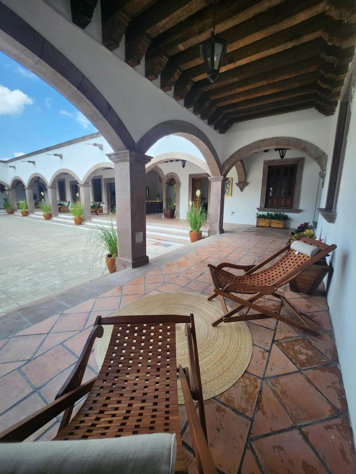 Tres Fuentes Dickinson Hotel Boutique Σαν Μιγκέλ ντε Αγιέντε Εξωτερικό φωτογραφία
